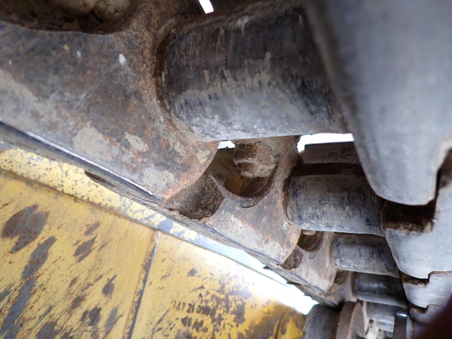 ./imagenes/INVOICE/2019/16571/TOPADOR FRONTAL KOMATSU_D65EX (38).JPG